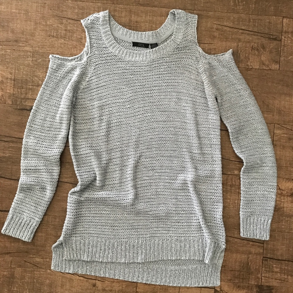 Gorgeous Grey Cold Shoulder Sweater😍